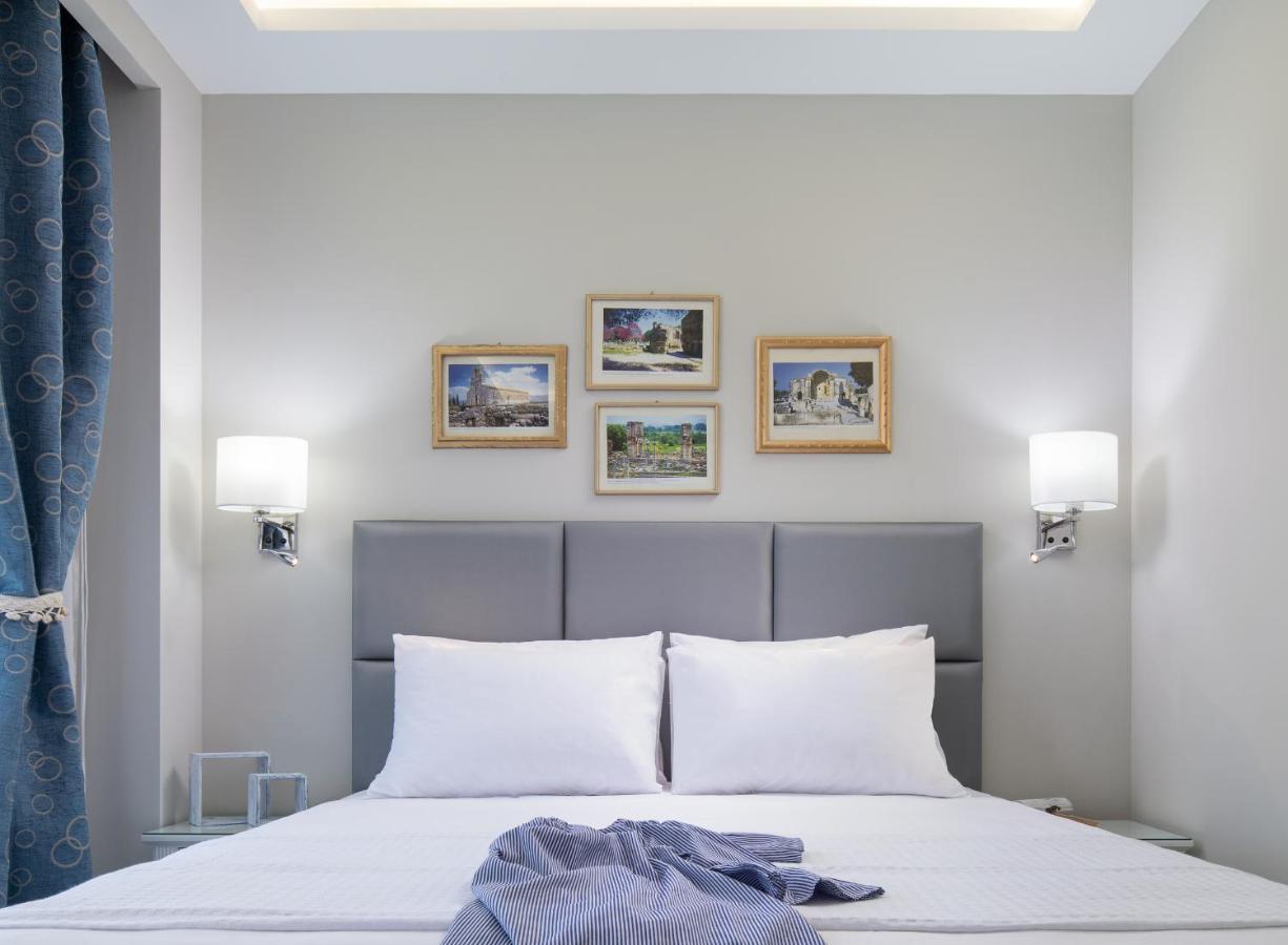 Nea Kallikrateia Light Blue Hotel מראה חיצוני תמונה
