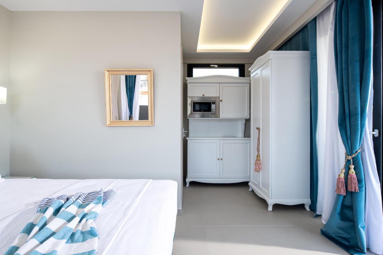 Nea Kallikrateia Light Blue Hotel מראה חיצוני תמונה