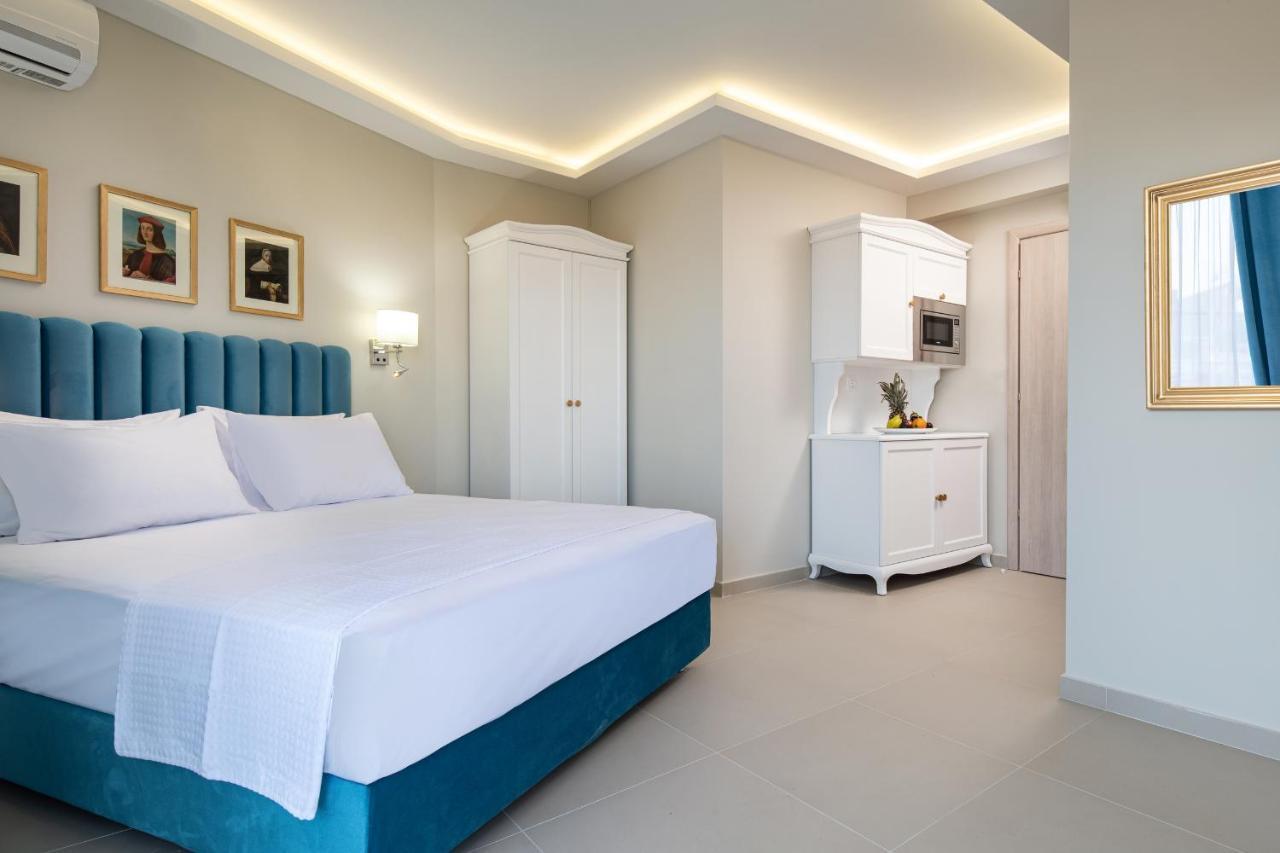 Nea Kallikrateia Light Blue Hotel מראה חיצוני תמונה