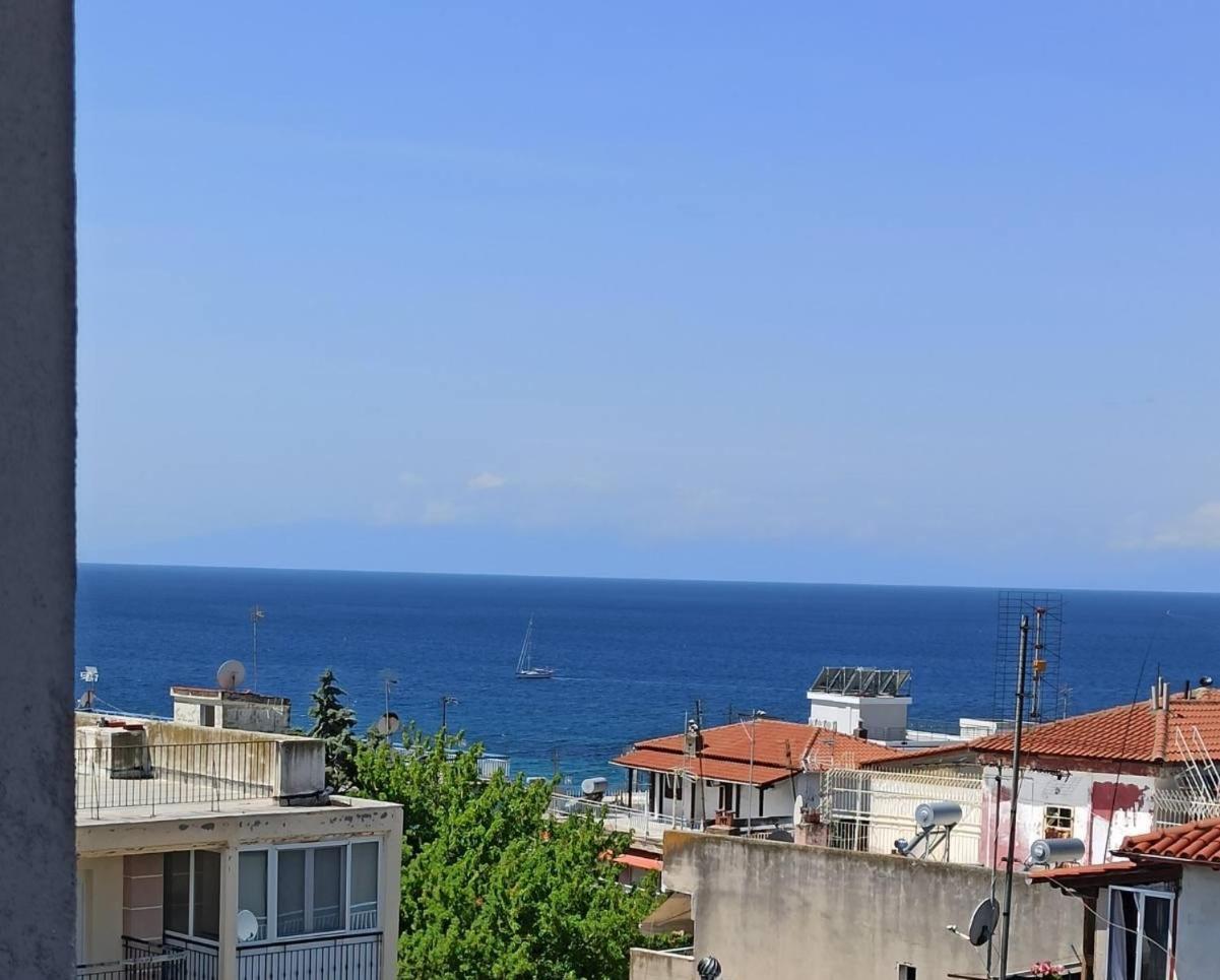 Nea Kallikrateia Light Blue Hotel מראה חיצוני תמונה